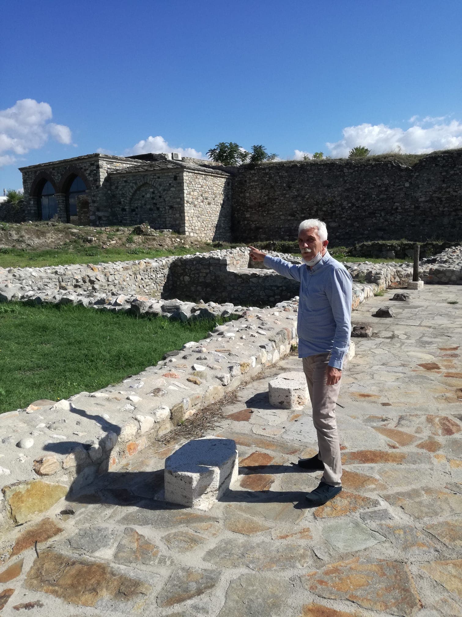 Вонпрограмски теренски активности - Скопска тврдина " Кале "