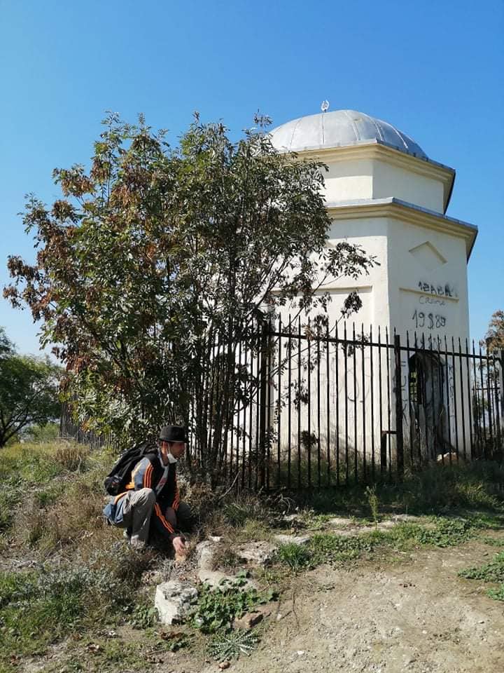 Увид во состојбата на културното наследство  " Турбе на Ашик Челеби " -  Гази Баба