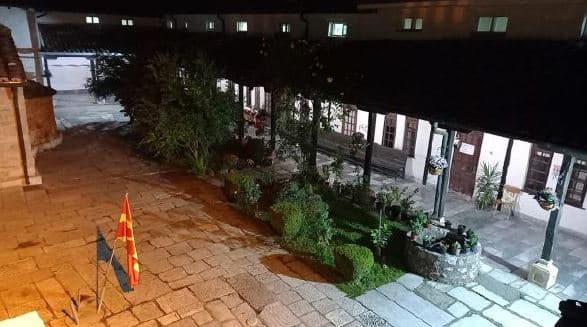 Увид на Мустафа пашина џамија