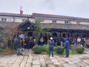 Посета на средношколци од гимназијата Јосип Броз - Тито од Битола на црковниот комплекс Свети Спас во Скопје